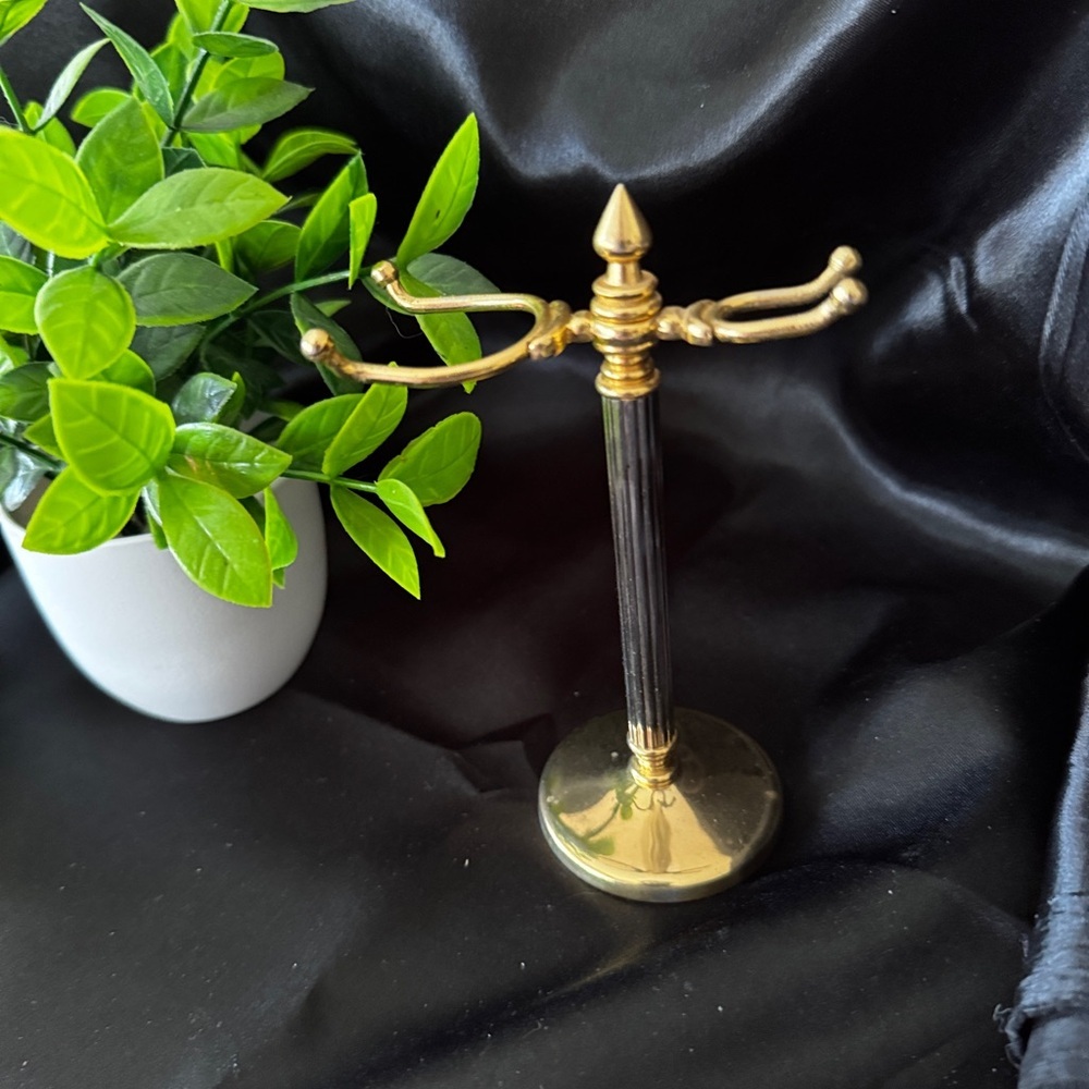 Vintage Mens Razor Stand